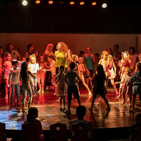 Trakia Plaza Aparthotel 4*