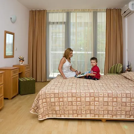 Trakia Plaza Апартхотел 4*